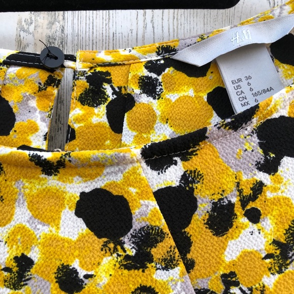 H&M Yellow and Black Patterned Dress - Picture 7 of 11